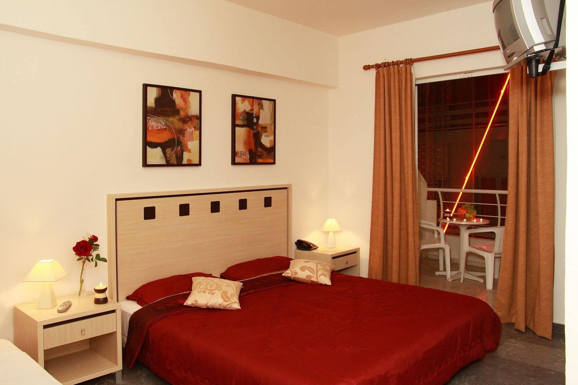 Nancy Hotel Khersónisos Eksteriør bilde